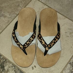Vionic Brown and Black Sandals Comfortable Summer Footwear